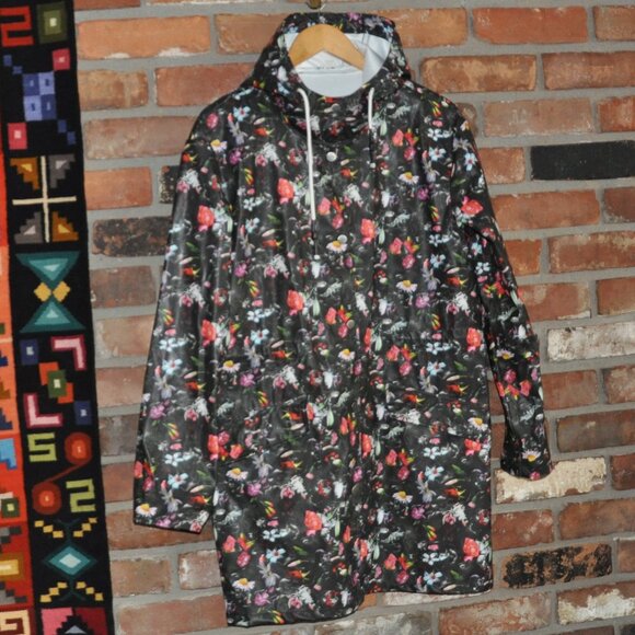 ONLY anno 1995 Waterproof Raincoat Black & Multi Color Floral Raincoat Hooded M - Picture 4 of 13
